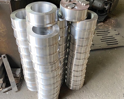 定襄億欣源法蘭加工簡述鍛件鍛熱淬火有哪些優(yōu)點(diǎn)？